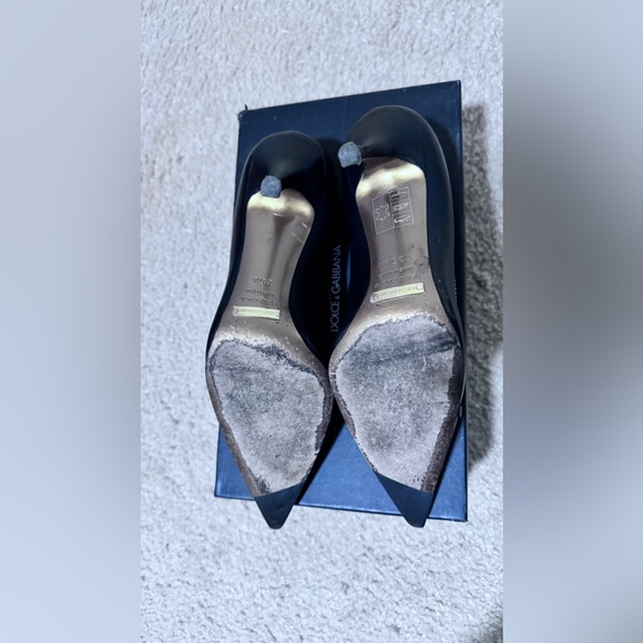 Dolce & Gabbana black leather heels - Picture 3 of 4